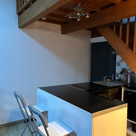 Apartment En Plein Centre Face A La Mairie De Balaruc-les-Bains